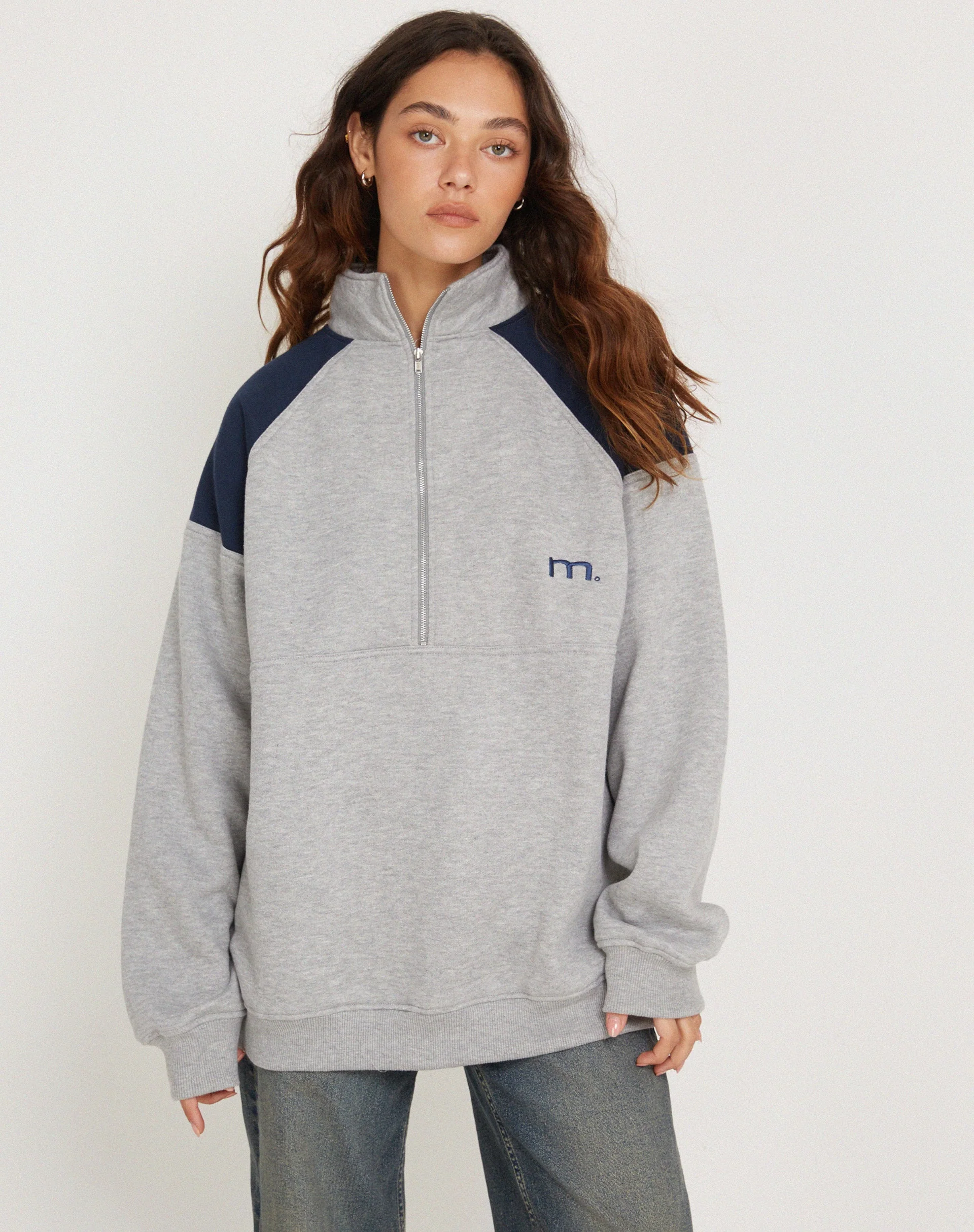 Laksa Sweatshirt in Grey and Marl Navy - Image 3