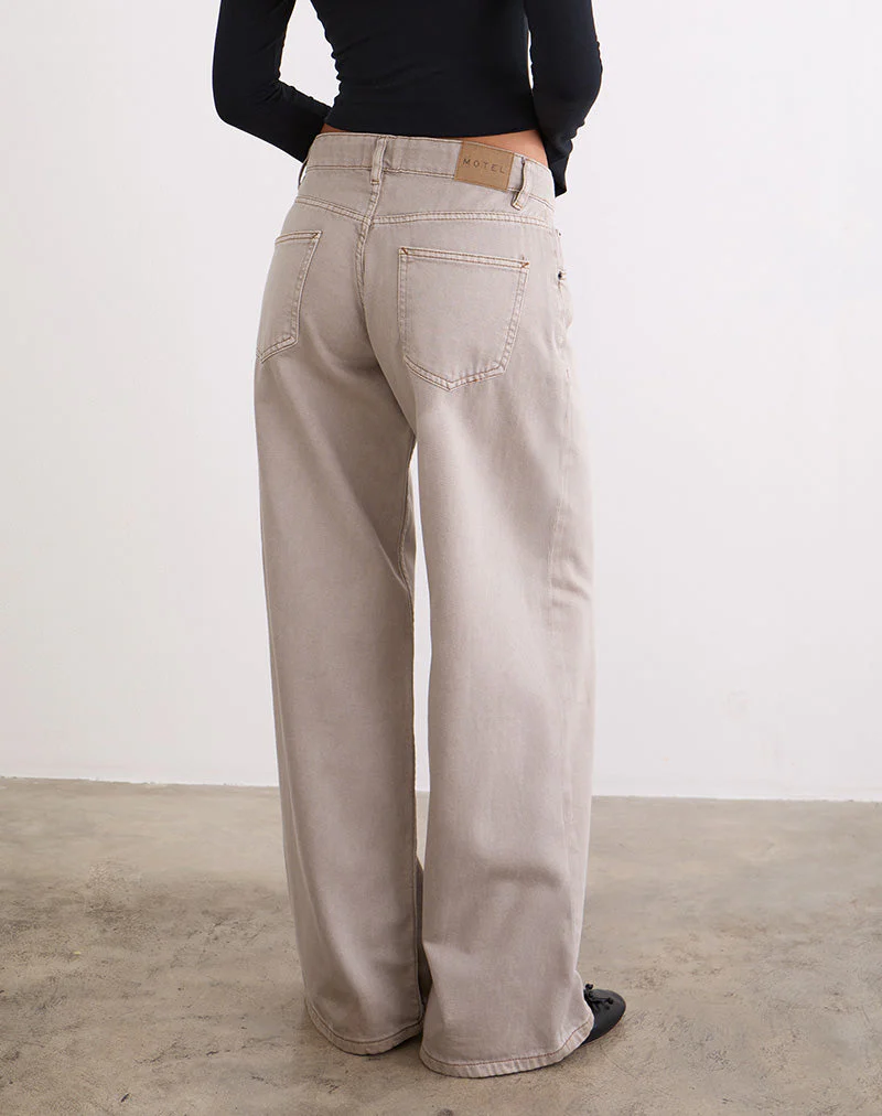 Low Rise Roomy Jeans in Pebble - Image 6
