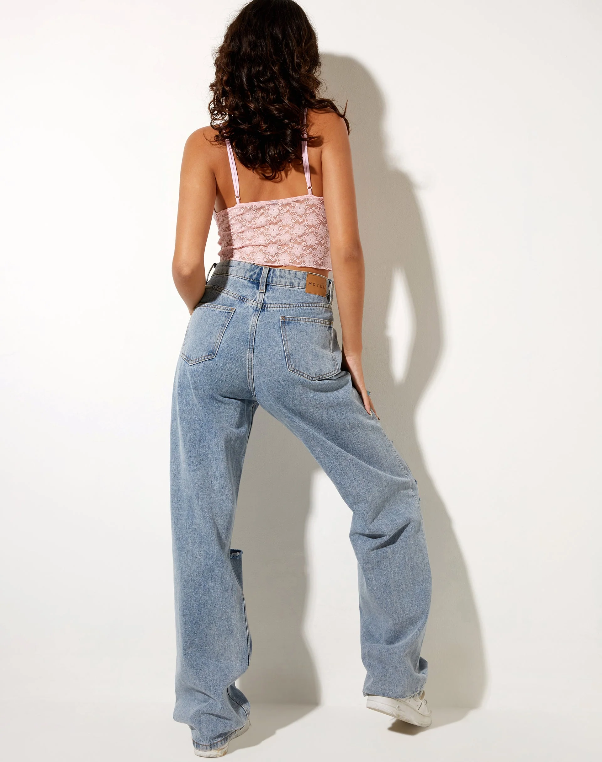 Mayrinda Crop Top in Lace Sweet Pink - Image 5